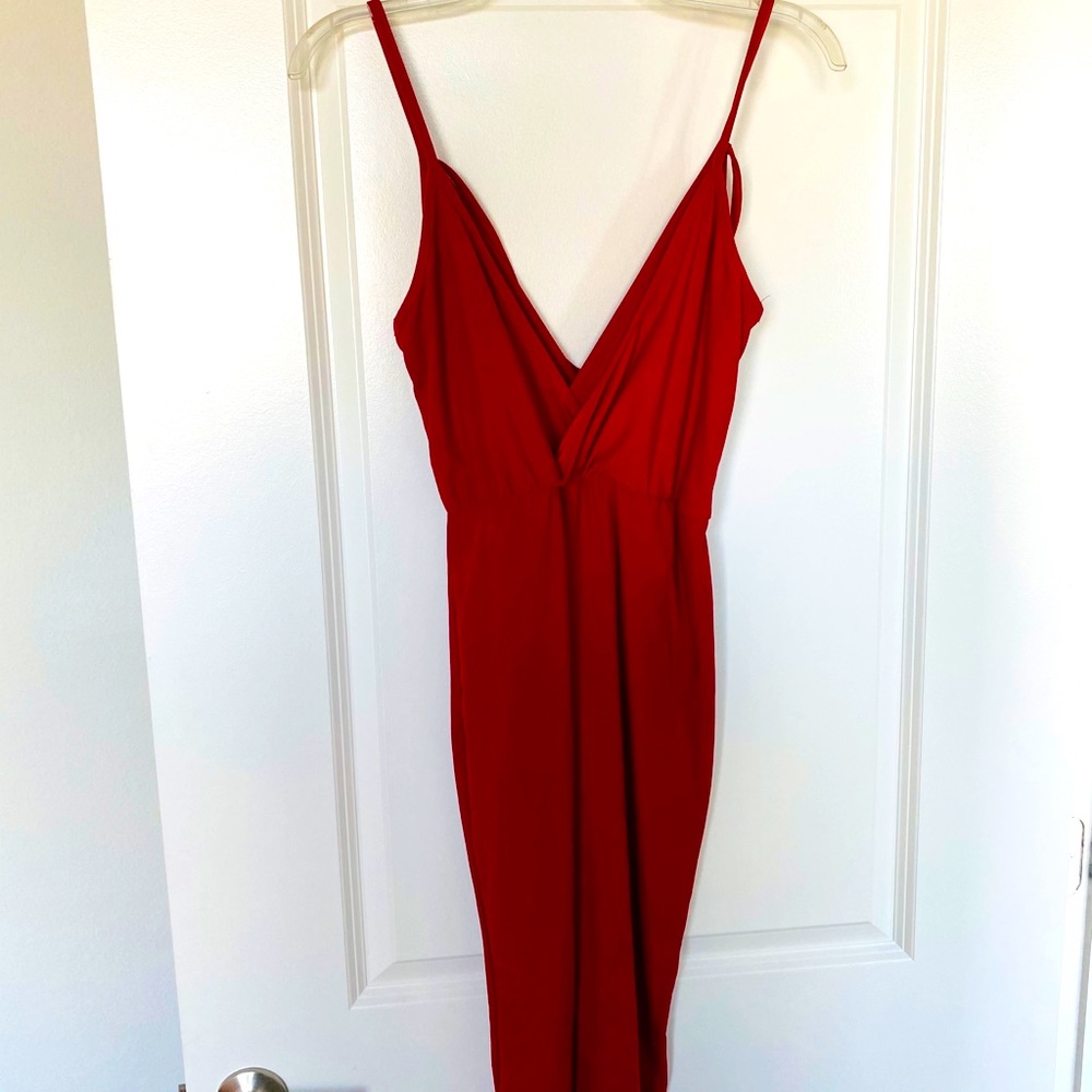 Fashion NovaWomen’s Red Strappy Midi Dress- Size L